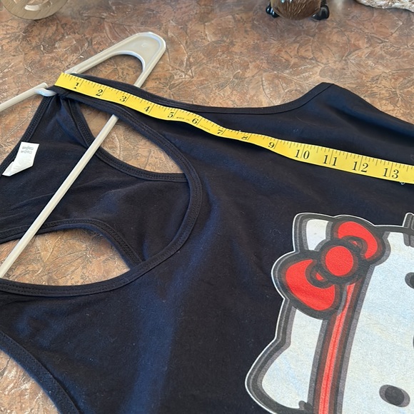 Hello Kitty 2022 Sanrio racer back tank top - Picture 12 of 13